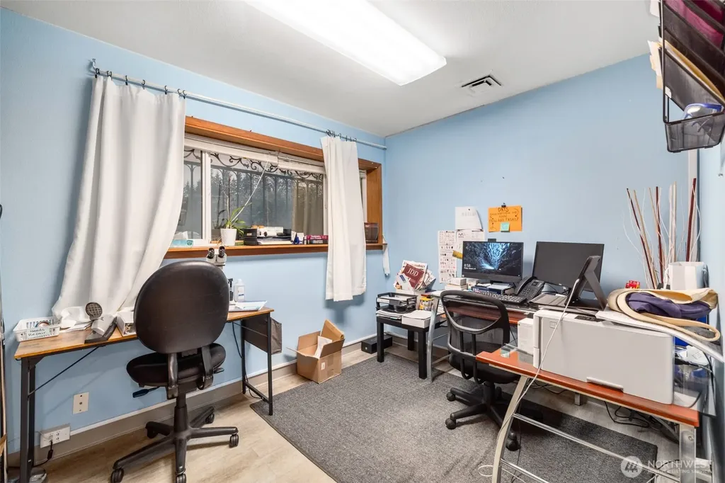 4407 Fairmount Avenue Port Angeles WA 98363