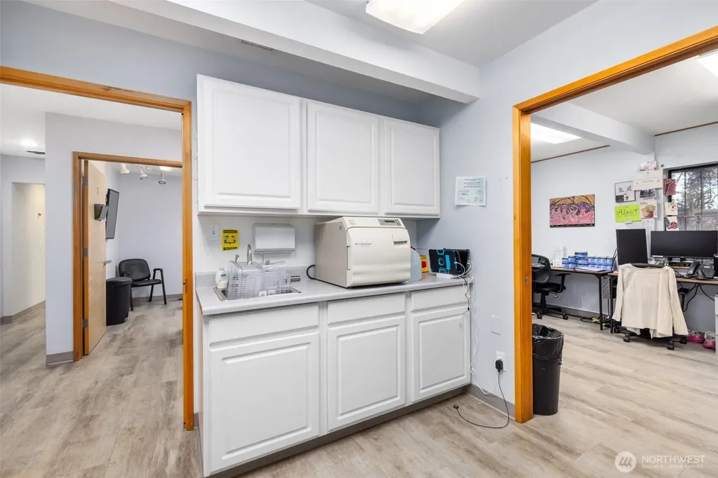 4407 Fairmount Avenue Port Angeles WA 98363