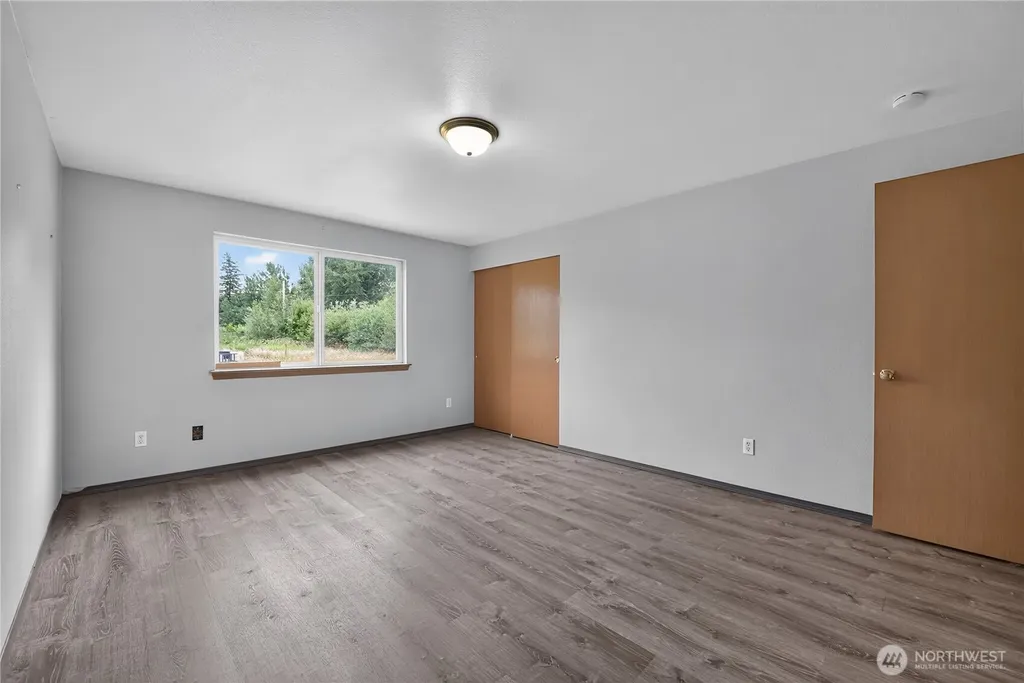 21819 31st Ave E Avenue Spanaway WA 98387