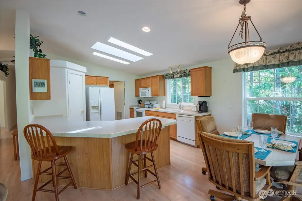 70 N Fairway Drive E Hoodsport WA 98548