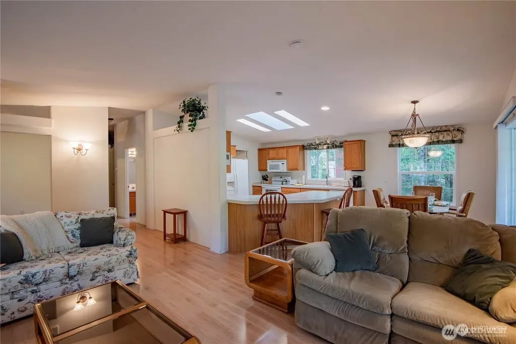 70 N Fairway Drive E Hoodsport WA 98548