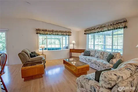 70 N Fairway Drive E Hoodsport WA 98548
