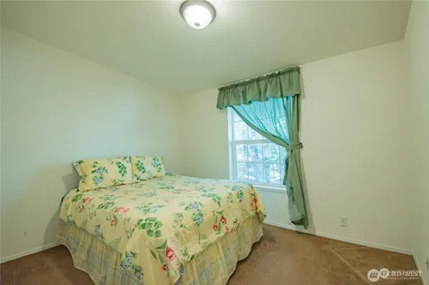 70 N Fairway Drive E Hoodsport WA 98548