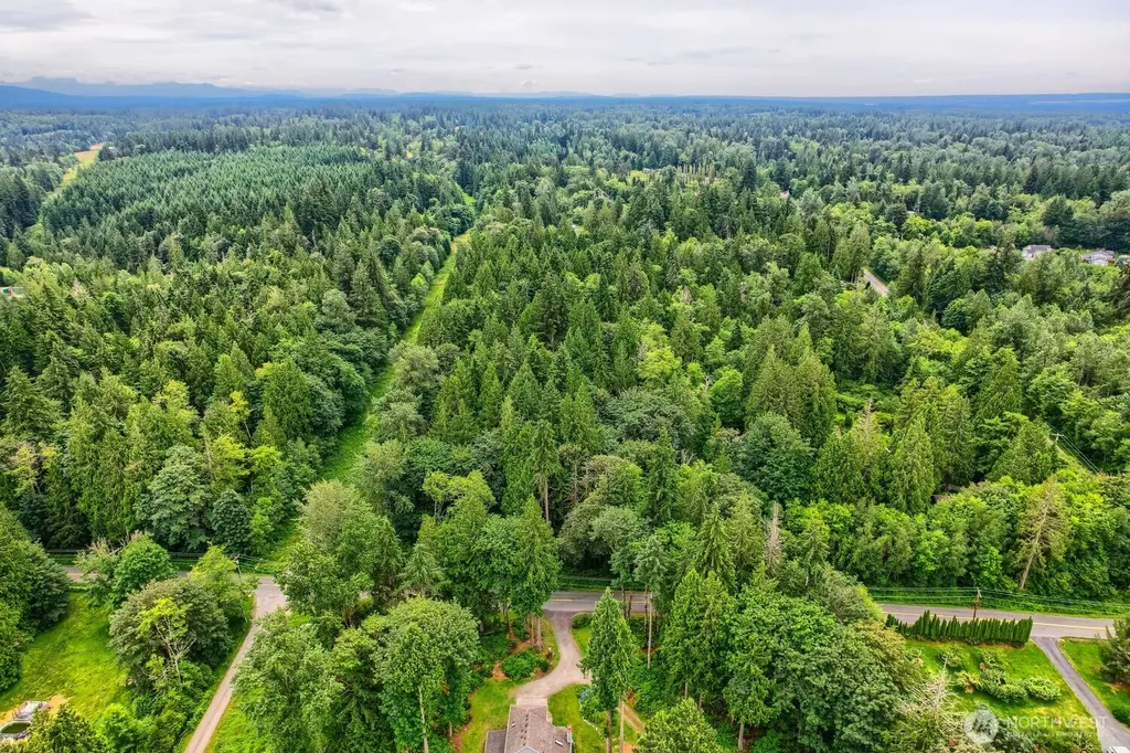 96 200th Street NE Arlington WA 98223