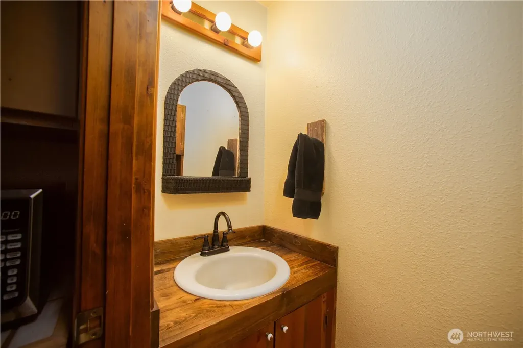 13814 214th Street E Graham WA 98338