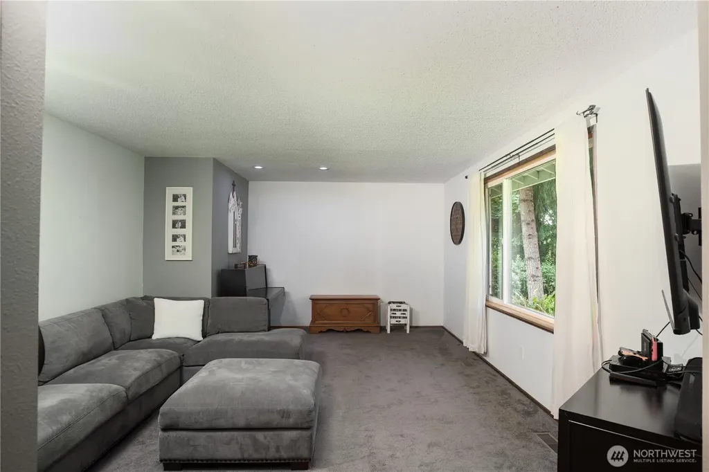 13814 214th Street E Graham WA 98338