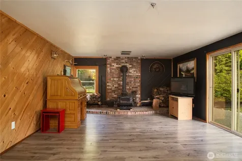 13814 214th Street E Graham WA 98338