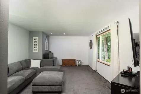 13814 214th Street E Graham WA 98338