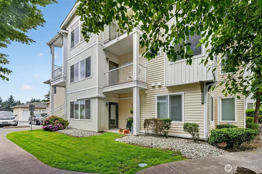 14915 38th Drive SE Bothell WA 98012