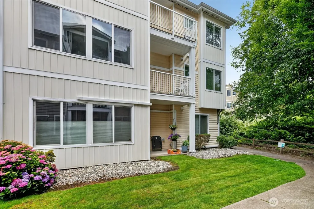14915 38th Drive SE Bothell WA 98012