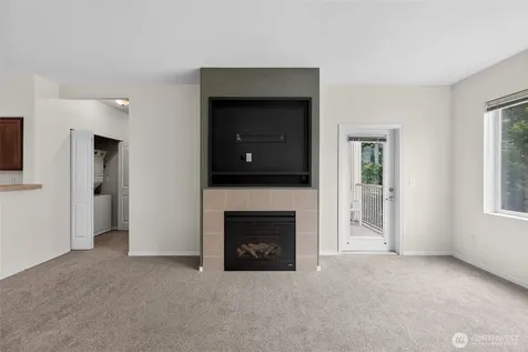 14915 38th Drive SE Bothell WA 98012