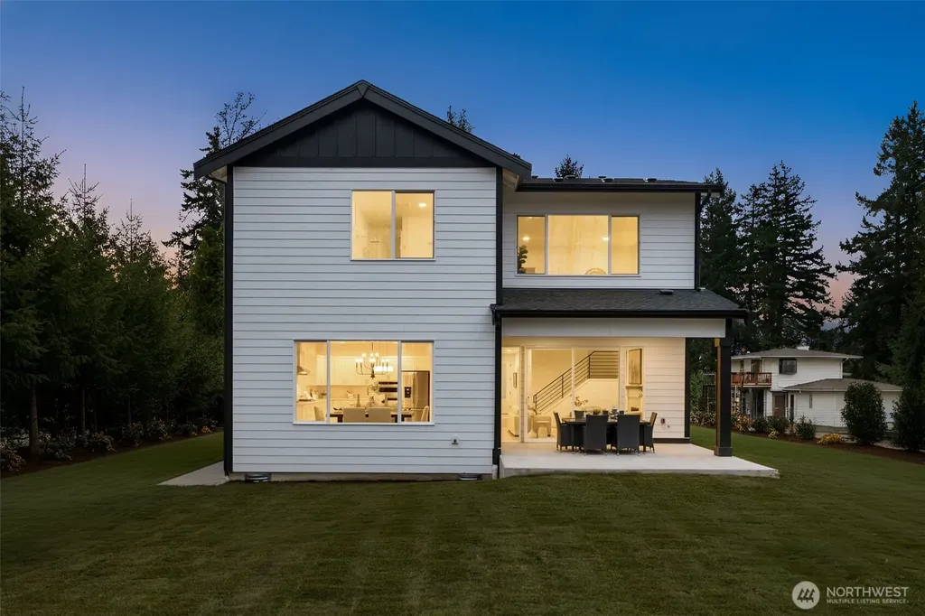 19509 118th Ave SE (Homesite #10) Kent WA 98031