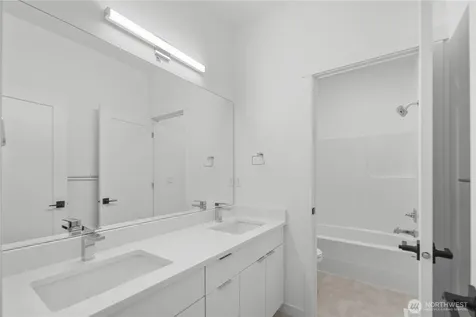 19509 118th Ave SE (Homesite #10) Kent WA 98031