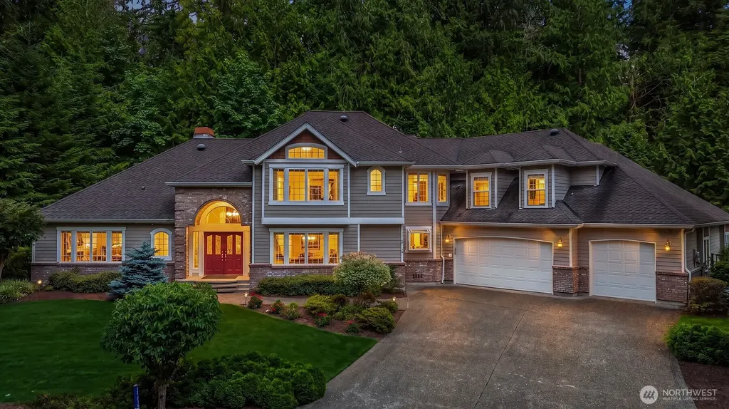 15118 262nd Avenue SE Issaquah WA 98027