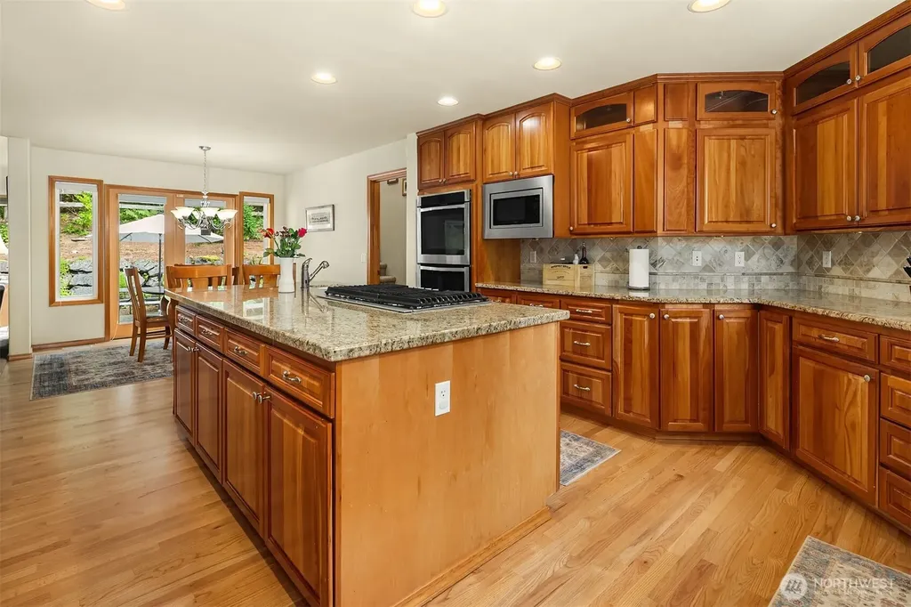 15118 262nd Avenue SE Issaquah WA 98027