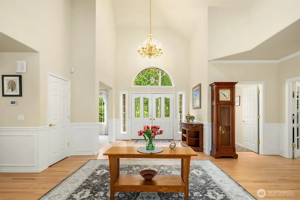 15118 262nd Avenue SE Issaquah WA 98027