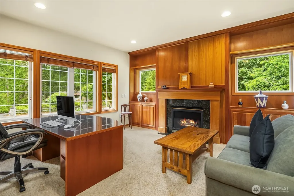 15118 262nd Avenue SE Issaquah WA 98027