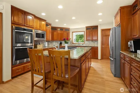 15118 262nd Avenue SE Issaquah WA 98027