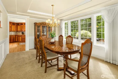 15118 262nd Avenue SE Issaquah WA 98027