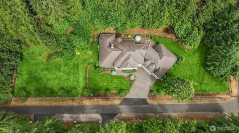 15118 262nd Avenue SE Issaquah WA 98027