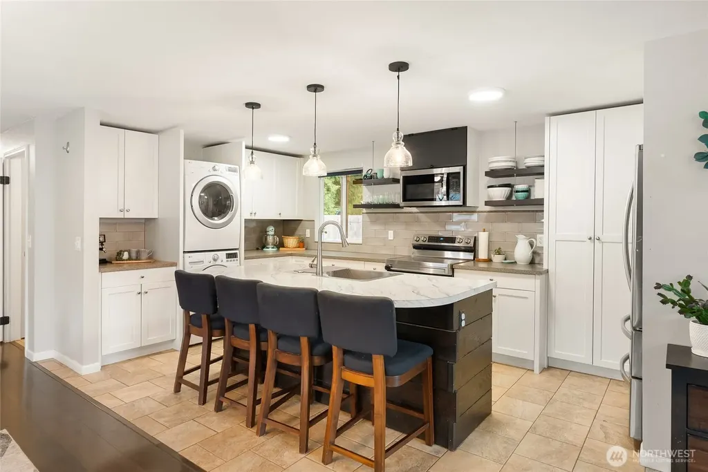 5653 Pecan Court Ferndale WA 98248