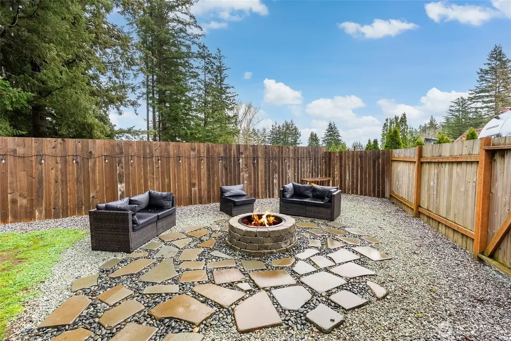 5653 Pecan Court Ferndale WA 98248