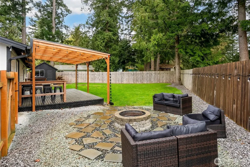 5653 Pecan Court Ferndale WA 98248