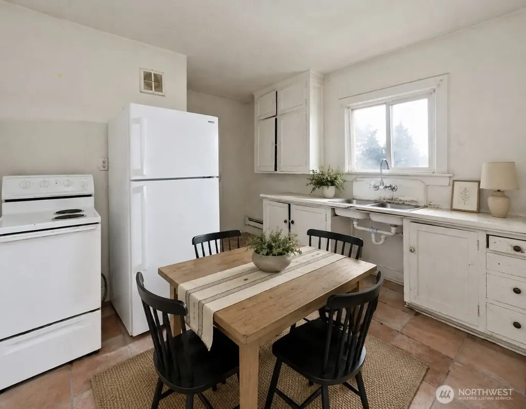 9265 57th Avenue S Seattle WA 98118