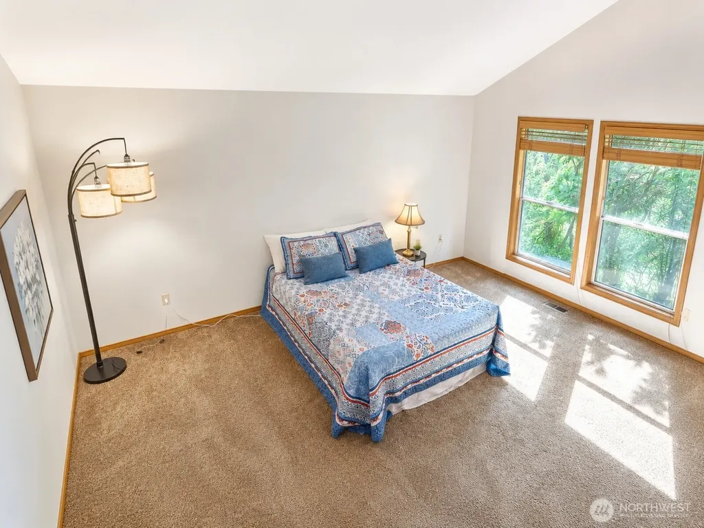 14409 SE 256th Place Kent WA 98042