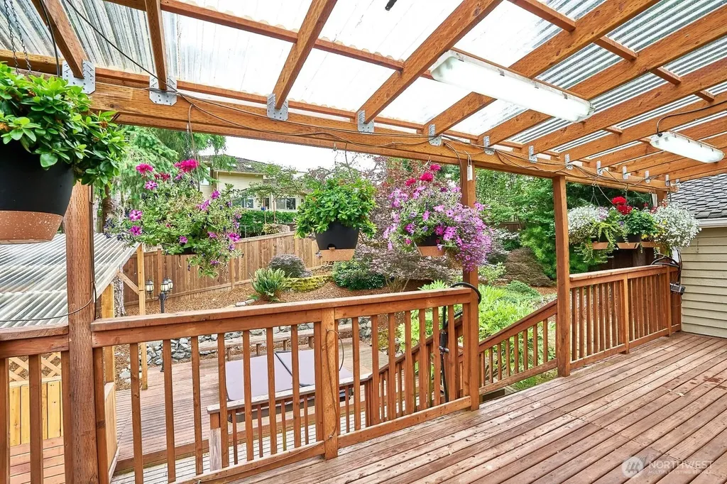 14409 SE 256th Place Kent WA 98042