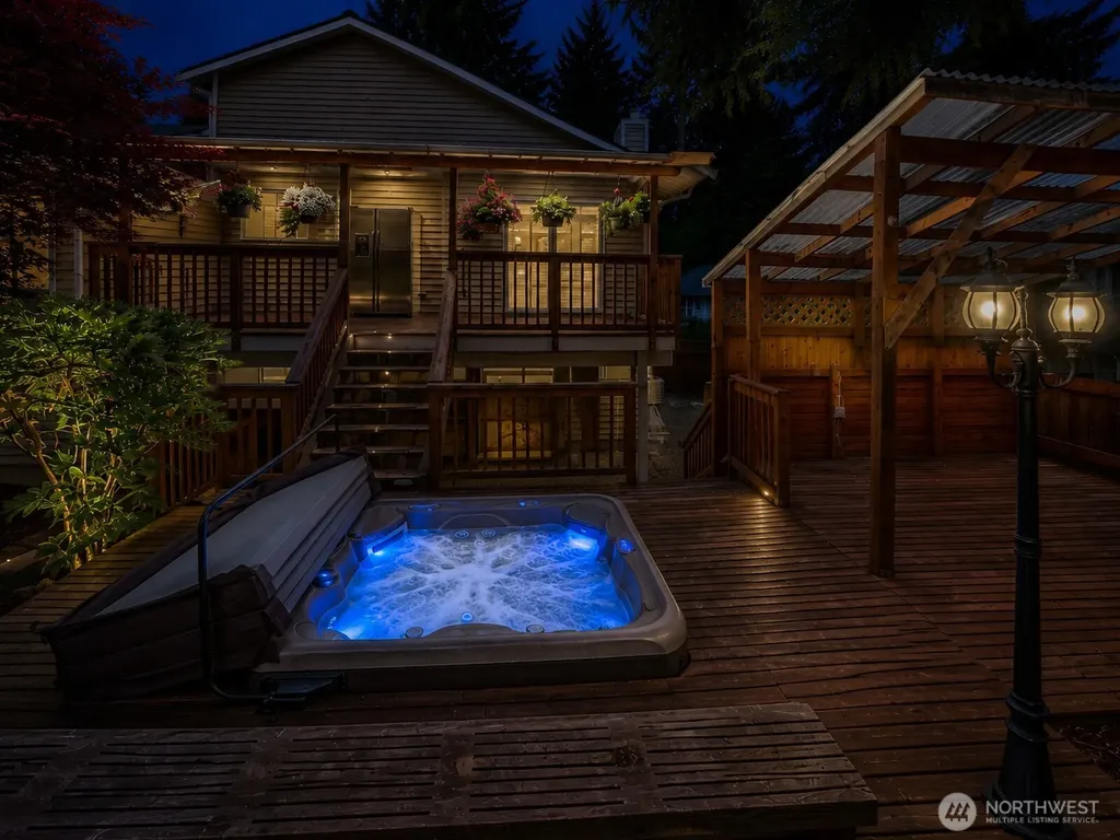 14409 SE 256th Place Kent WA 98042