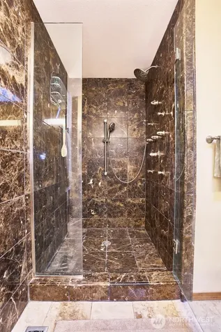 14409 SE 256th Place Kent WA 98042
