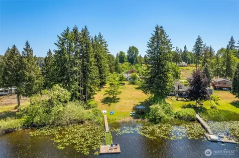 8203 Lakewood Road Stanwood WA 98292
