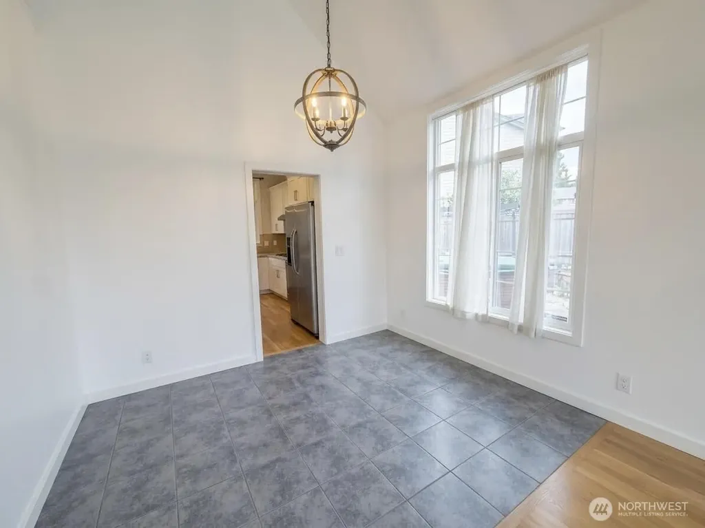 11208 42nd Avenue SE Everett WA 98208