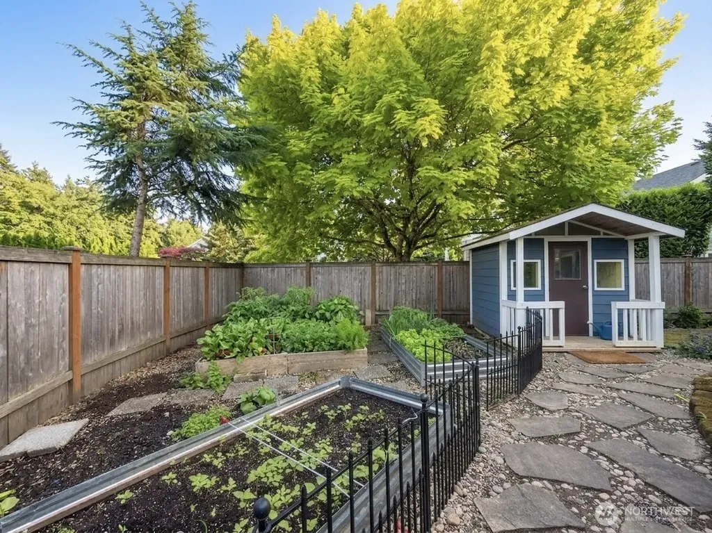 11208 42nd Avenue SE Everett WA 98208
