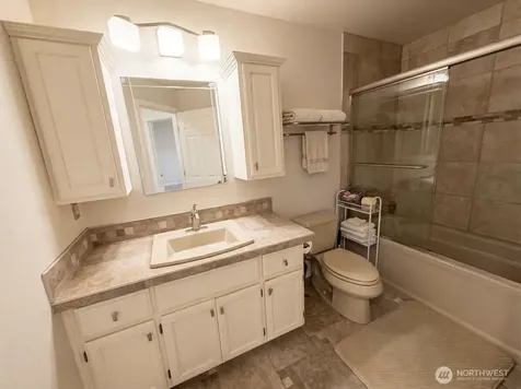 11208 42nd Avenue SE Everett WA 98208