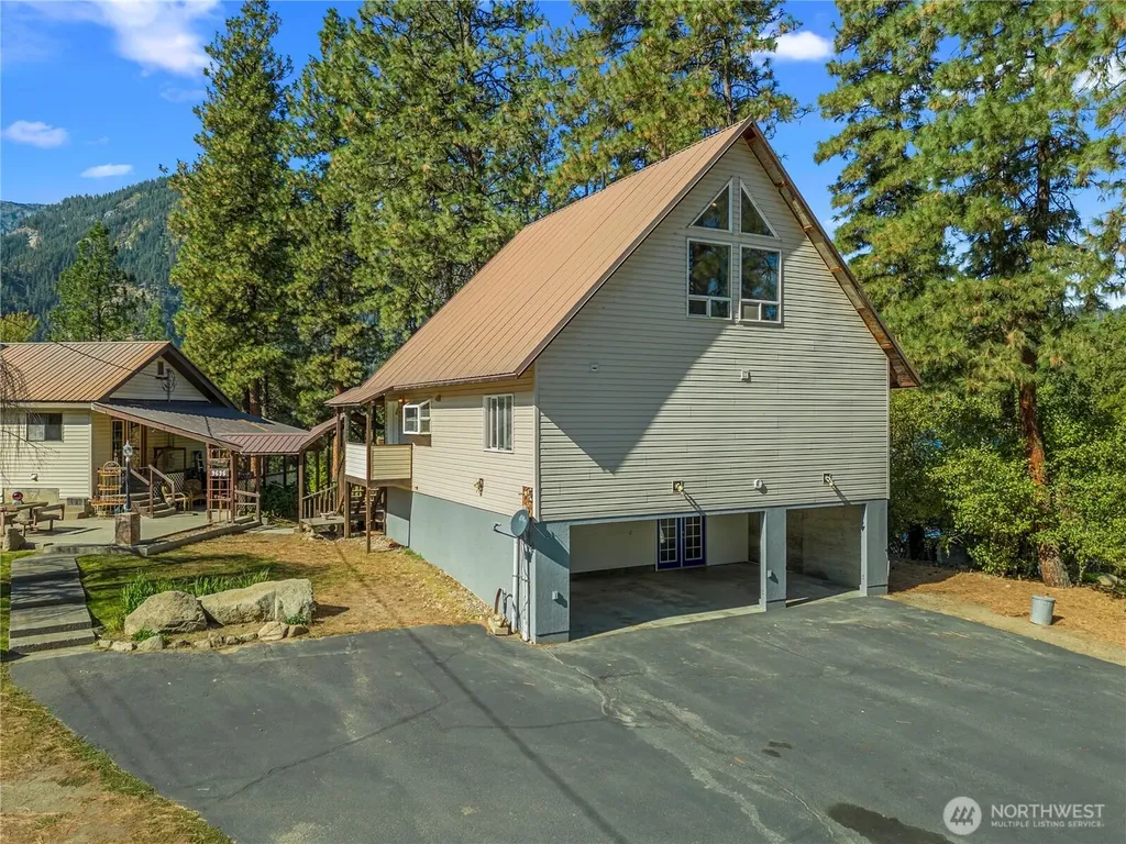 9696 E Leavenworth Road Leavenworth WA 98826