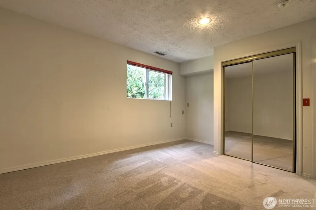 10616 164th Avenue NE Redmond WA 98052