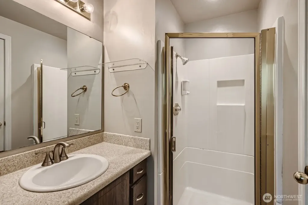 10616 164th Avenue NE Redmond WA 98052