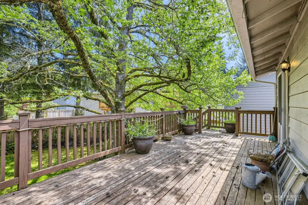 10616 164th Avenue NE Redmond WA 98052