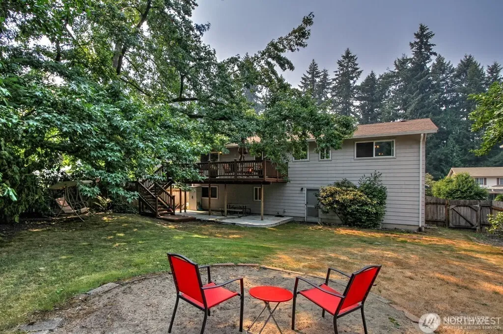 10616 164th Avenue NE Redmond WA 98052