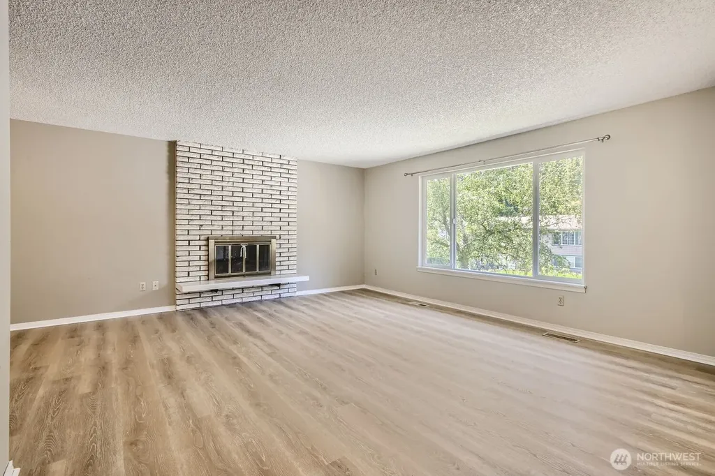 10616 164th Avenue NE Redmond WA 98052