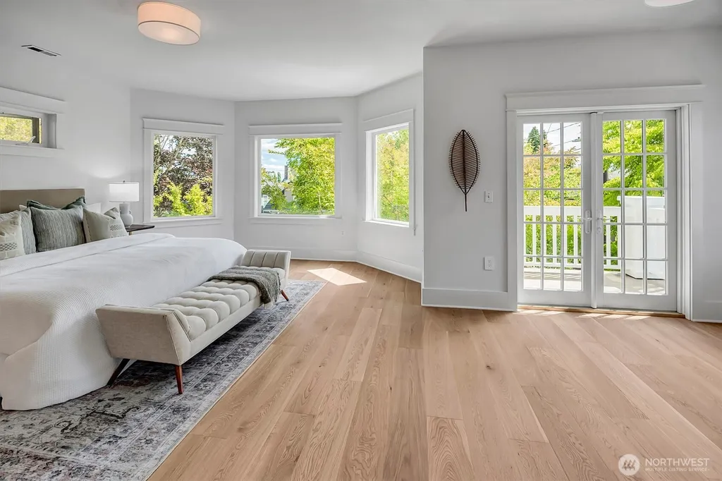 310 W Garfield Street Seattle WA 98119