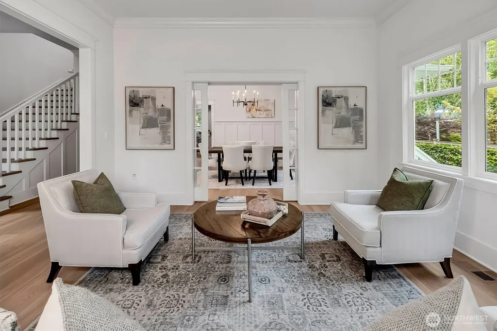 310 W Garfield Street Seattle WA 98119