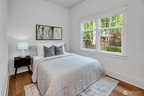 310 W Garfield Street Seattle WA 98119