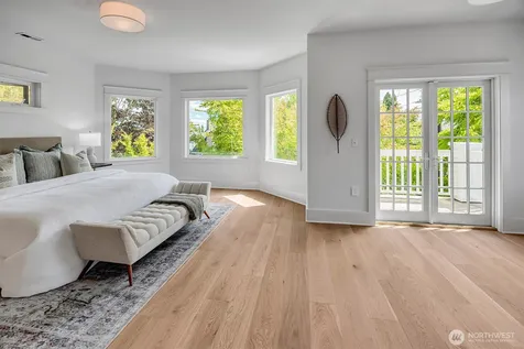 310 W Garfield Street Seattle WA 98119
