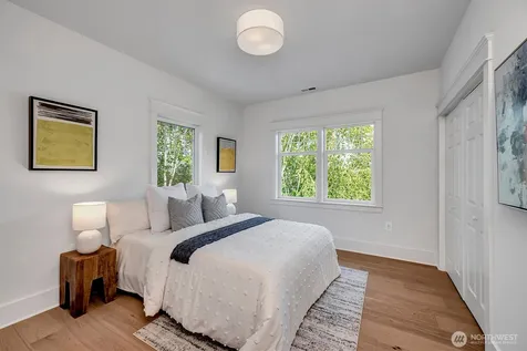 310 W Garfield Street Seattle WA 98119