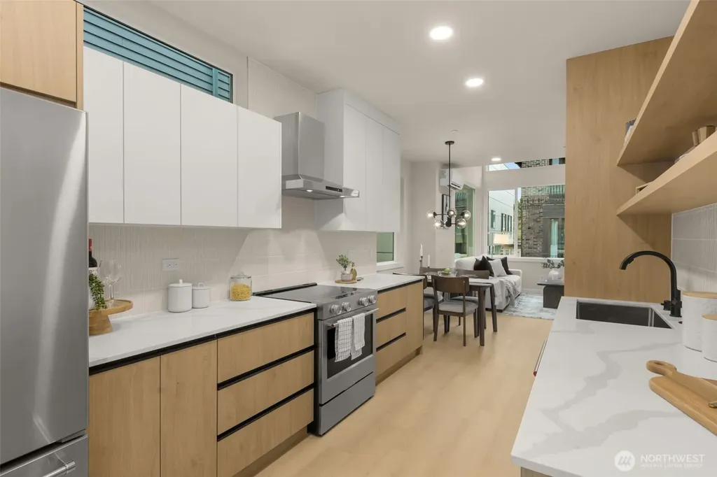 1127 10th Avenue E Seattle WA 98102