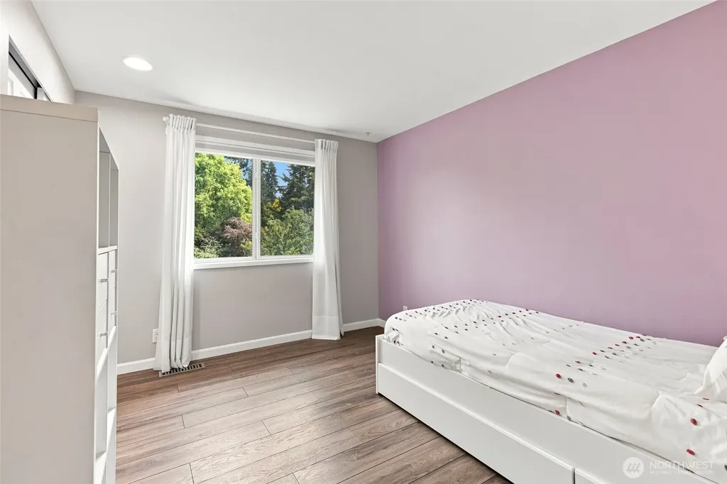 19320 134th Avenue SE Renton WA 98058