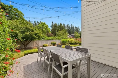 19320 134th Avenue SE Renton WA 98058